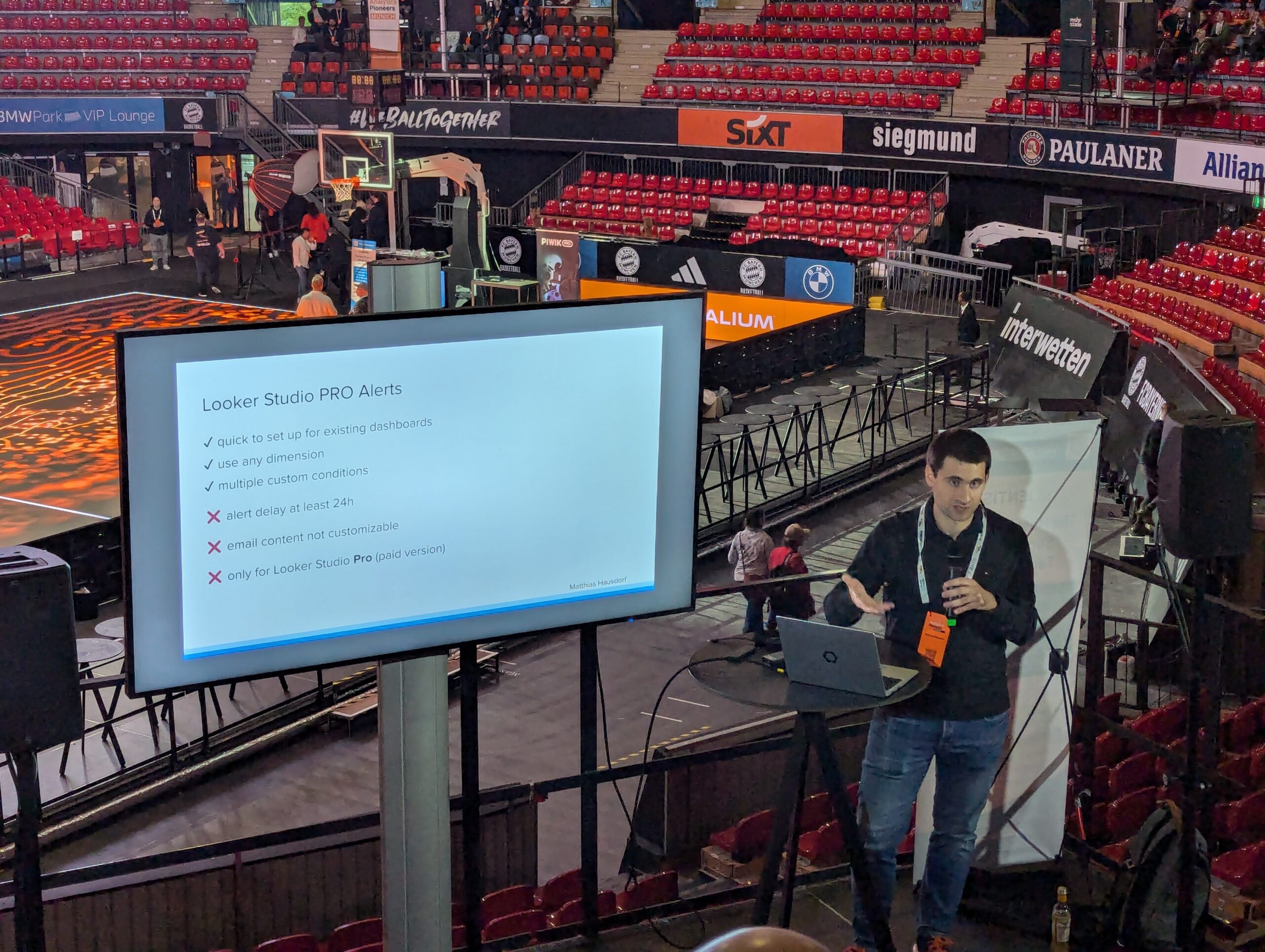 Matthias auf dem Analytics Pioneers Summit 2024